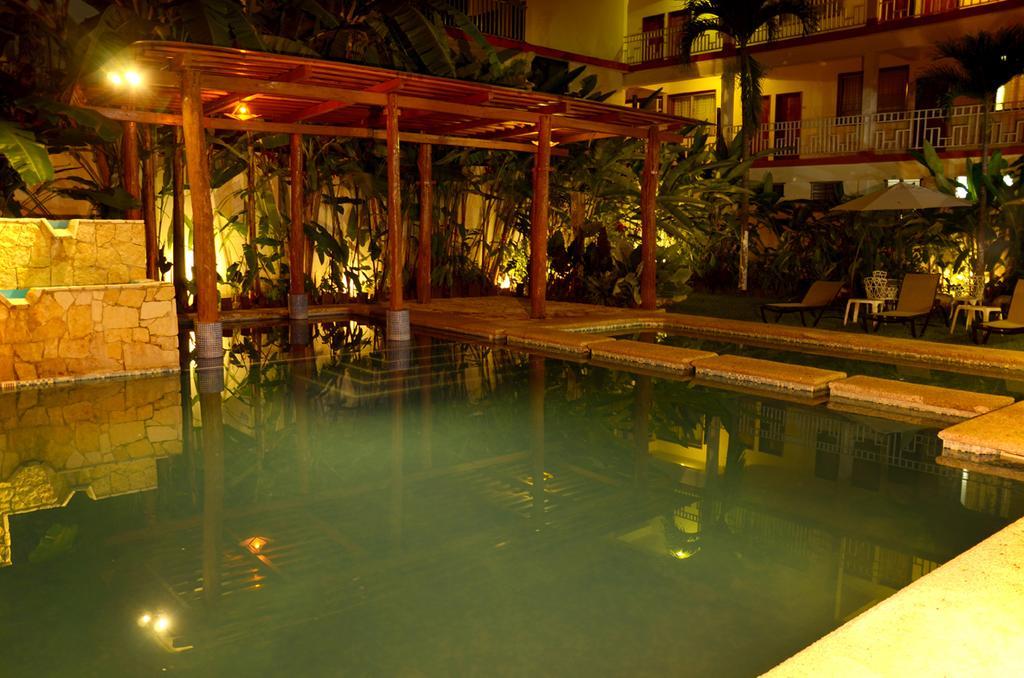 Hotel Palenque Exteriér fotografie